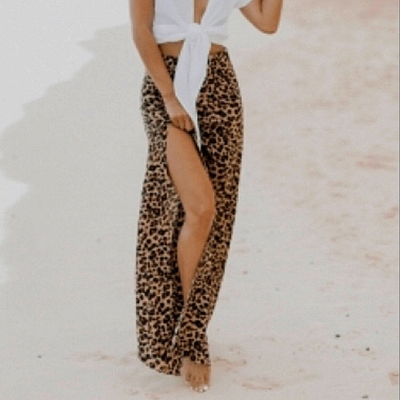 XlX x palms cheetah slit maxi skirt ⁵⁹